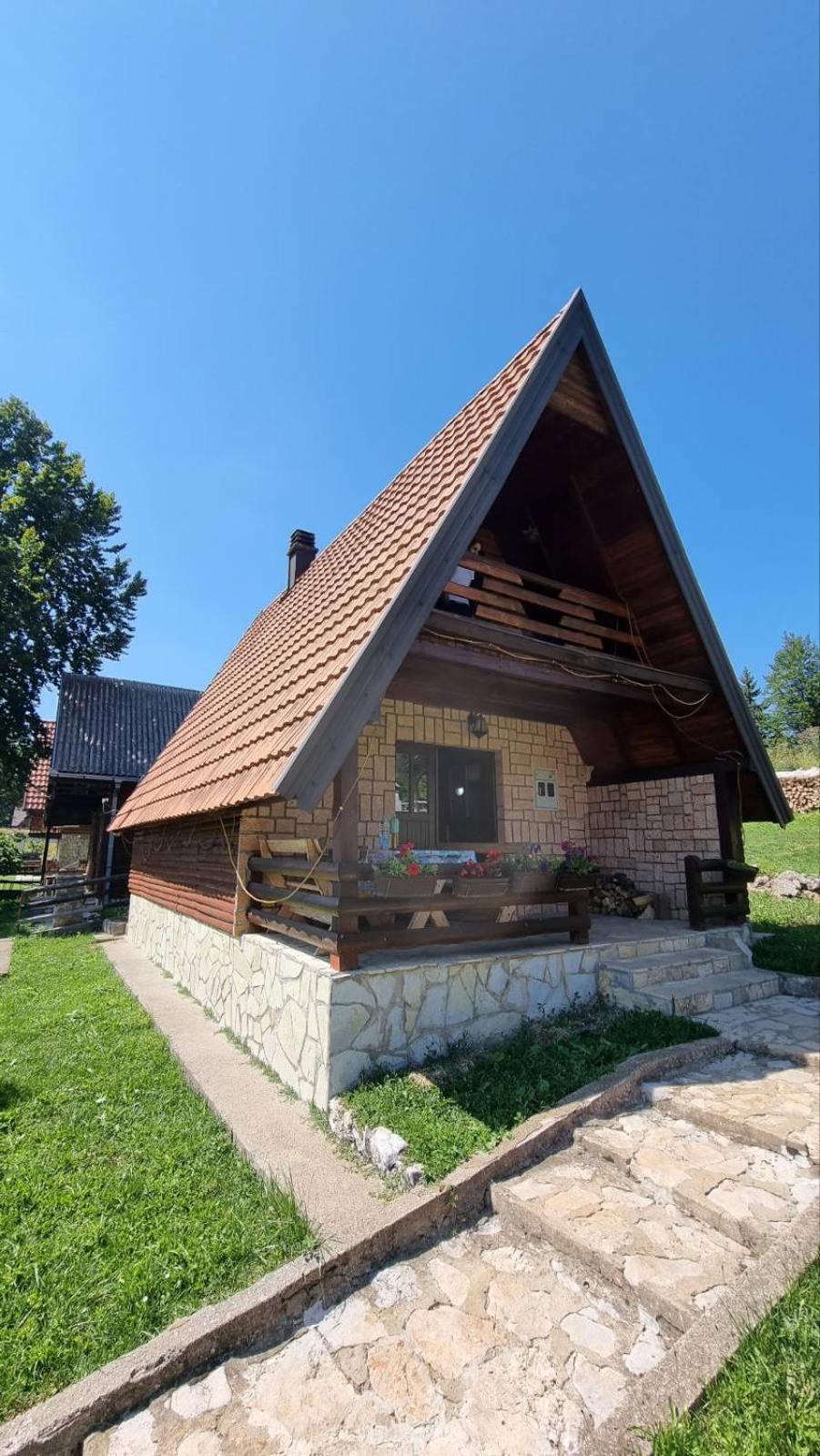 Planinska Kuca Dusan Митровац Экстерьер фото